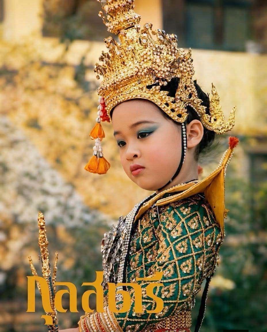 สมเด็จพระเจ้าลูกเธอ เจ้าฟ้าพัชรกิติยาภา นเรนทิราเทพยวดี กรมหลวงราชสาริณีสิริพัชร มหาวัชรราชธิดา (พระองค์ภา)ในขณะทรงพระเยาว์
